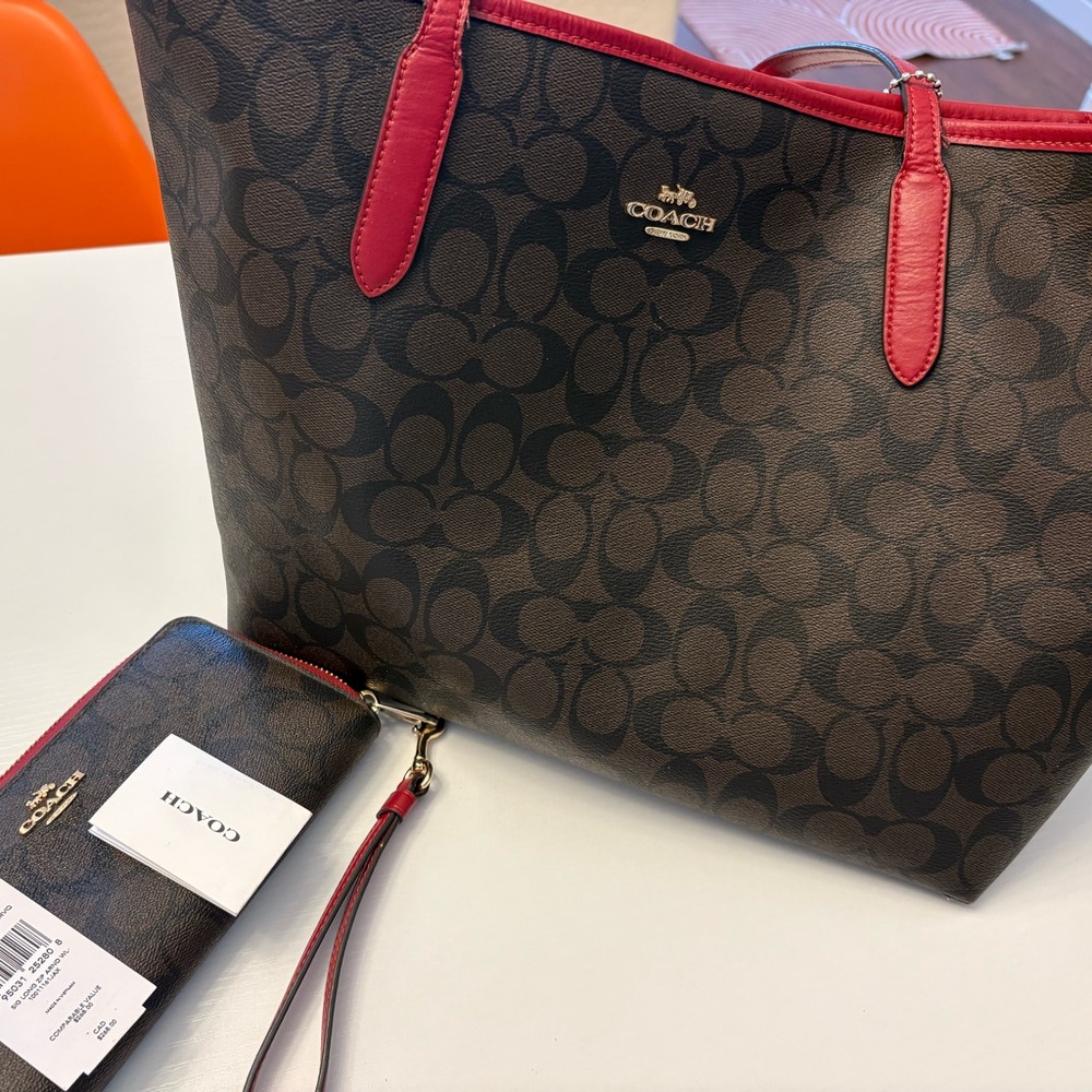 Coach Signature Tote in Brown and Red